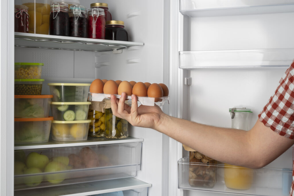How long can eggs be out of the refrigerator?