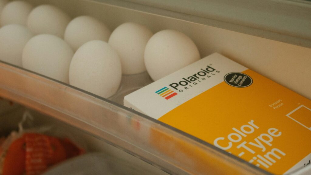 How long can eggs be out of the refrigerator?