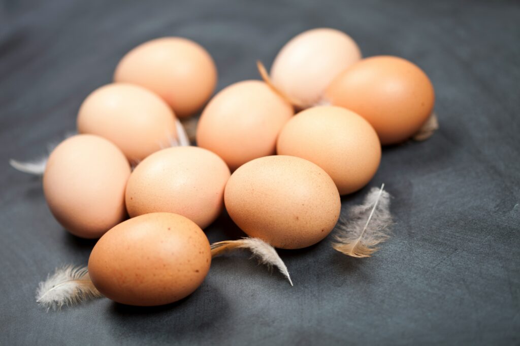 How long can fresh unwashed eggs sit out?