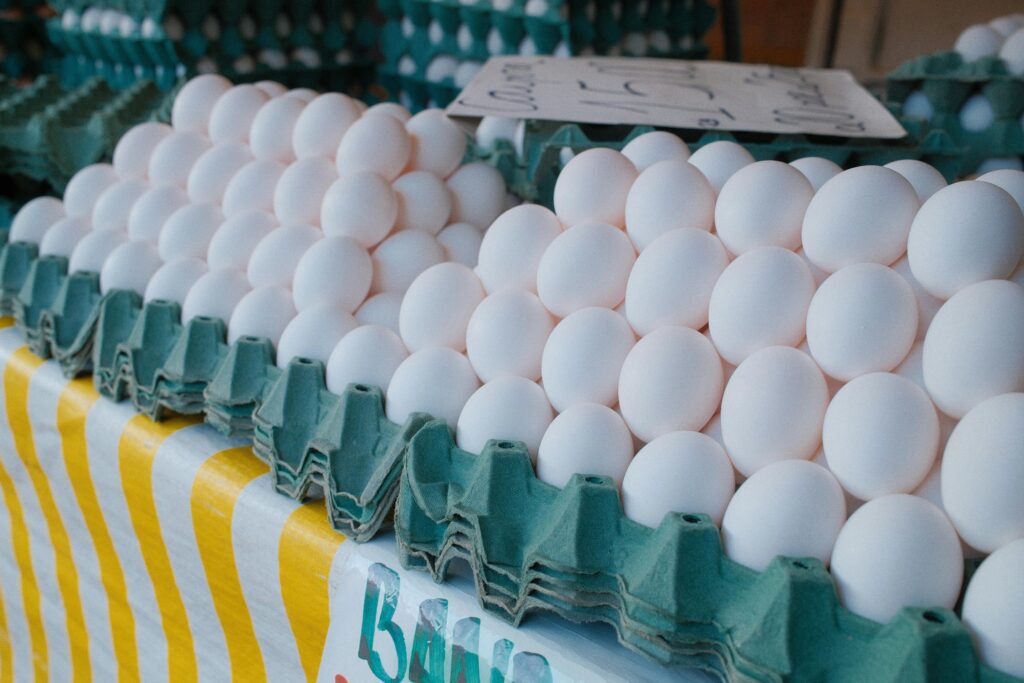 How long can fresh eggs go unrefrigerated?